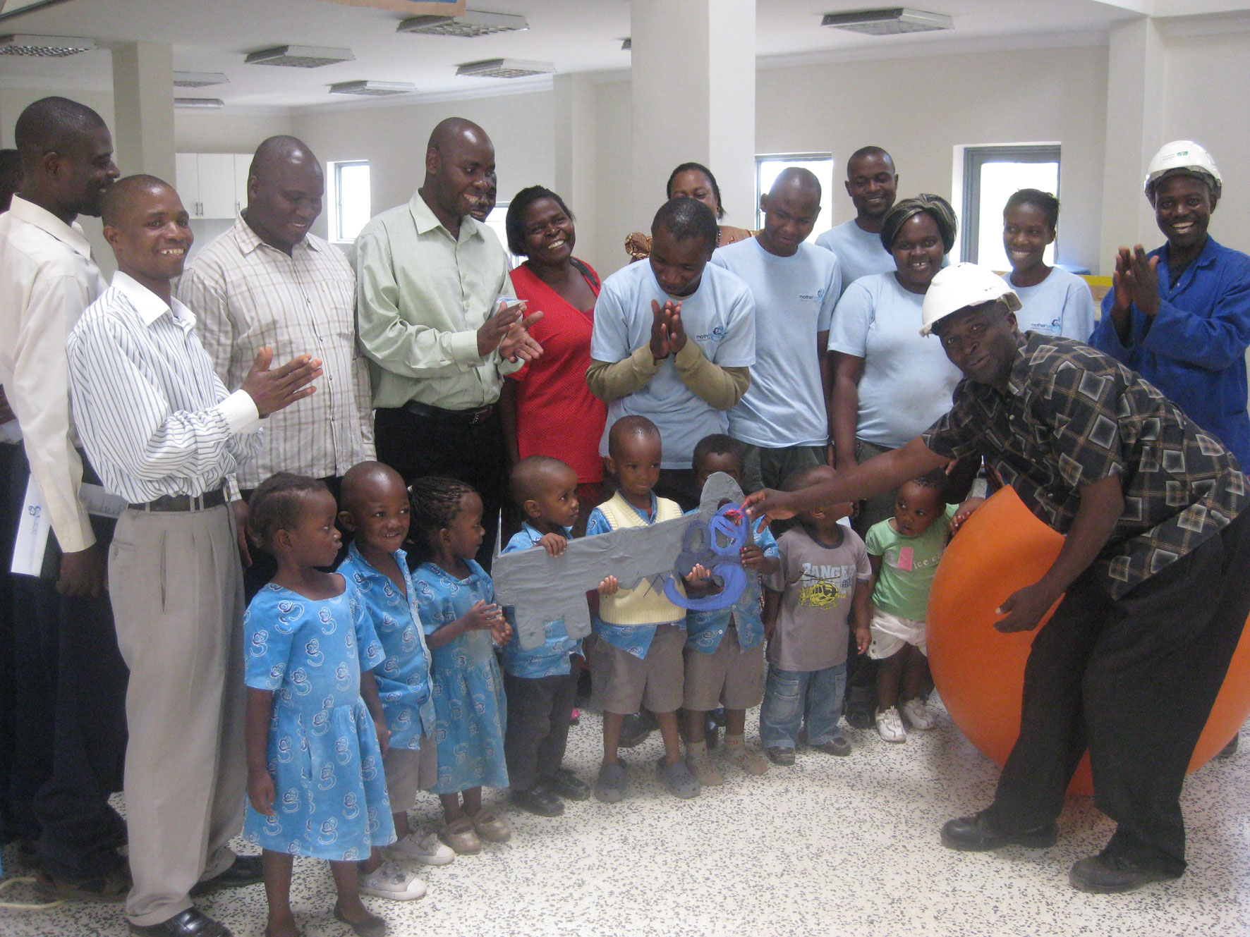 Beehive construction hand over the children's centre keys to the partnesrhip board and children